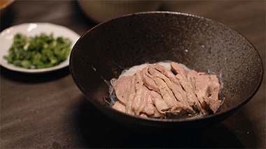 冬天跟羊肉有多配?水盆羊肉——湯清澈如水、肉鮮嫩入魂 冬天跟羊肉有多配?水盆羊肉——湯清澈如水、肉鮮嫩入魂