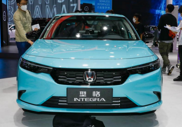 更為年輕化的外觀,搭配1.5T+CVT,新款型格價效比如何 更為年輕化的外觀,搭配1.5T+CVT,新款型格價效比如何