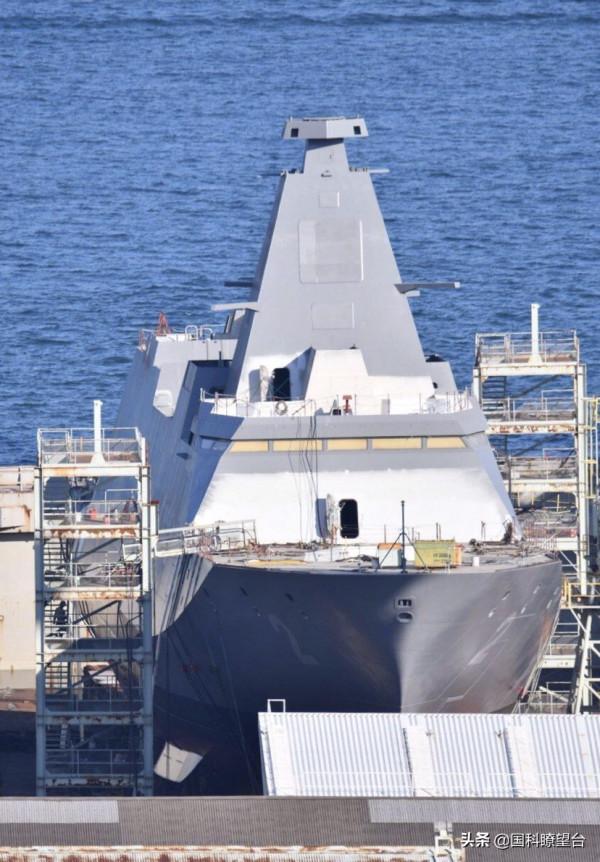 果然,日本人看待055大驅仍如同當年定遠艦,驚訝之餘已下定決心 果然,日本人看待055大驅仍如同當年定遠艦,驚訝之餘已下定決心