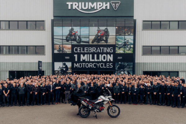 跨世紀的重逢，凱旋找回1901年第一臺原型車