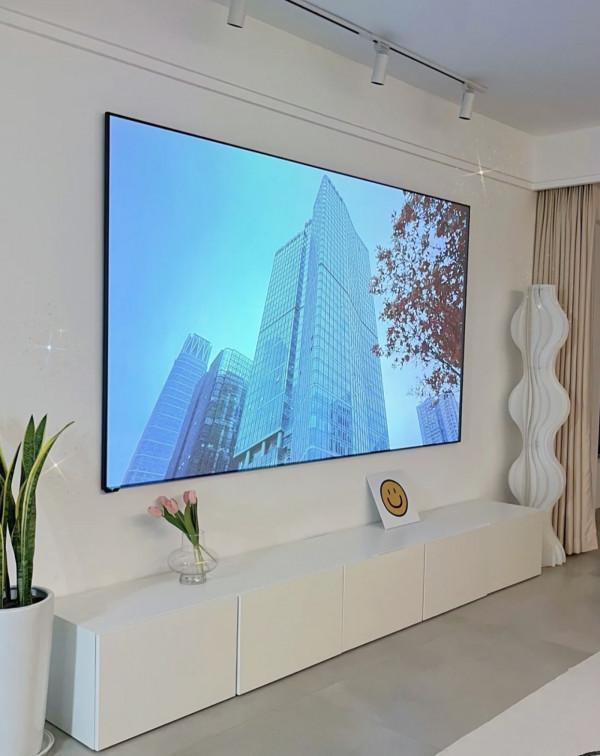 客廳&OpenCurlyDoubleQuote;8不裝&rdquo;是什麼體驗？入住後才知道，原來簡裝反而更實用