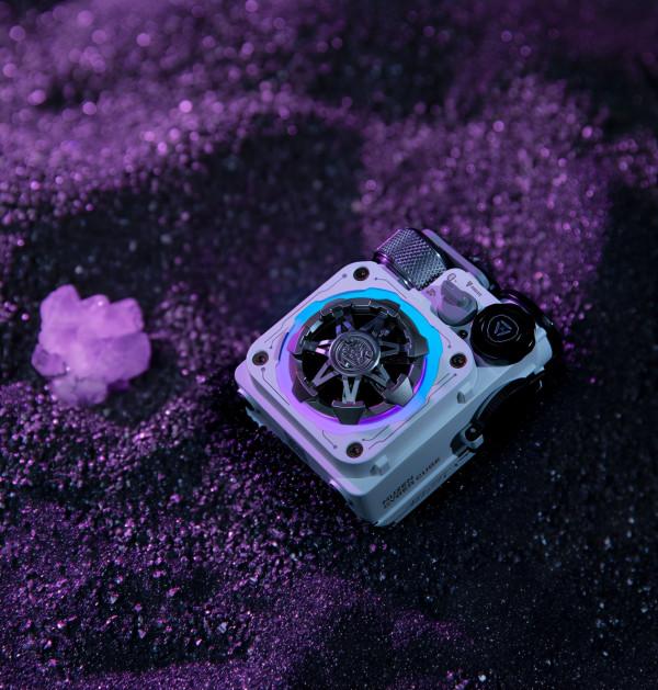 貓王收音機造出了「太空星艦」,未來感爆棚,演繹別樣機械美學 貓王收音機造出了「太空星艦」,未來感爆棚,演繹別樣機械美學