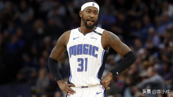 2隊4人交易!猛龍引援補強!或挖角扣籃王+悍將,全力衝擊季後賽 2隊4人交易!猛龍引援補強!或挖角扣籃王+悍將,全力衝擊季後賽