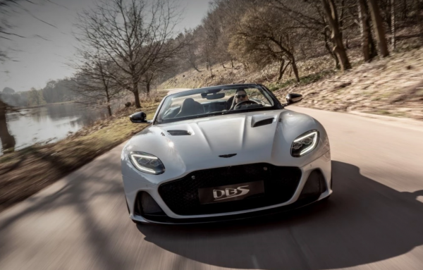 搭載5.2T發動機 起售價400.8萬 阿斯頓·馬丁DBS 2023款正式上市