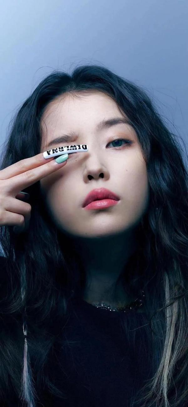 IU李智恩 全面屏桌布