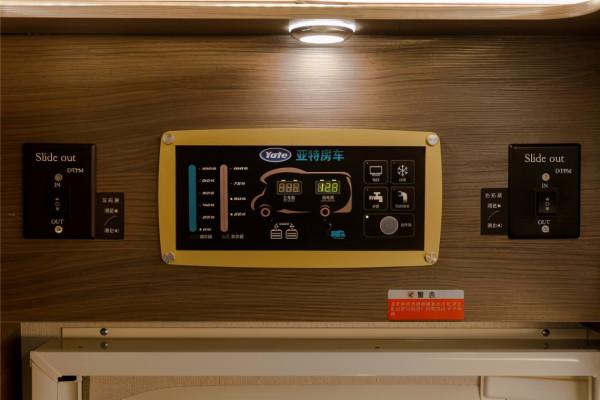 六十萬的國內唯一在售對拓展房車,雞肋還是真實用?亞特DT21房車 六十萬的國內唯一在售對拓展房車,雞肋還是真實用?亞特DT21房車