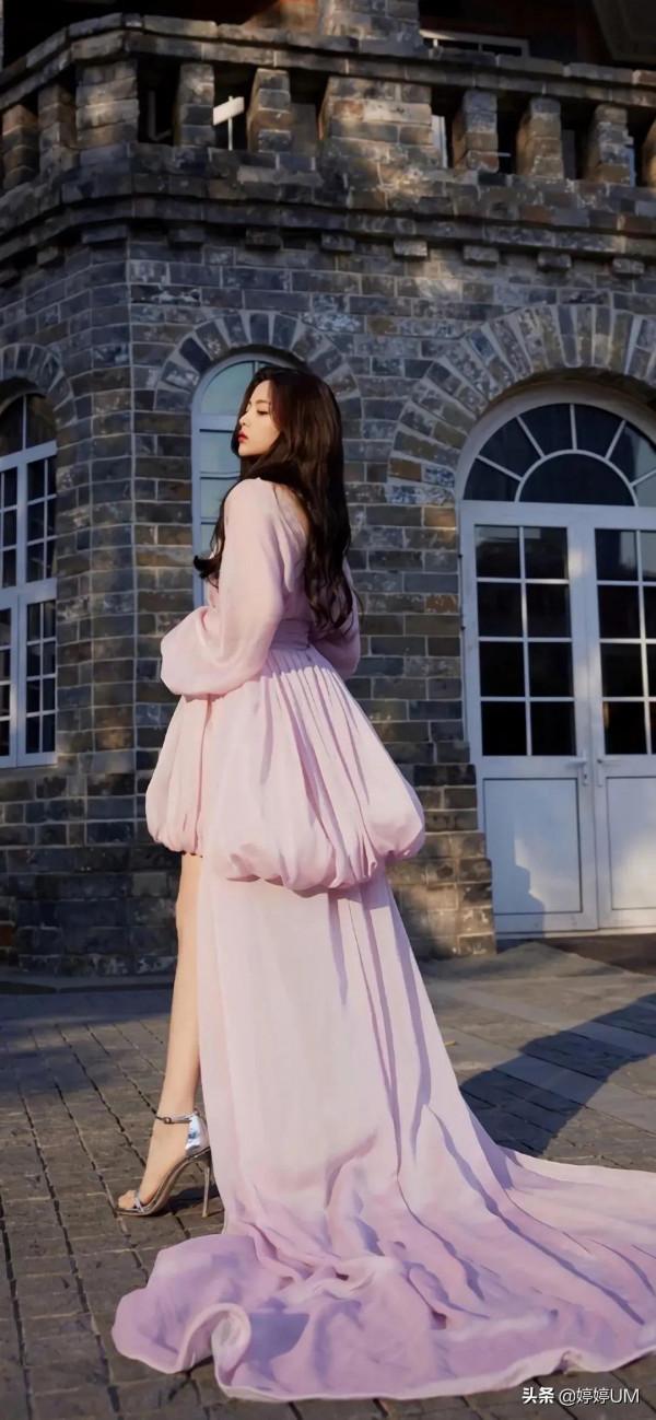 楊超越,可愛甜美、古靈精怪、積極向上,這麼好的女孩子愛了愛了 楊超越,可愛甜美、古靈精怪、積極向上,這麼好的女孩子愛了愛了