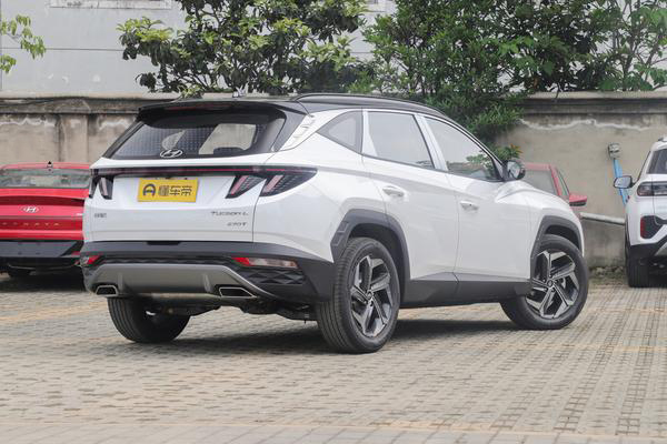 北京現代第五代途勝L，試駕體驗及車型選擇