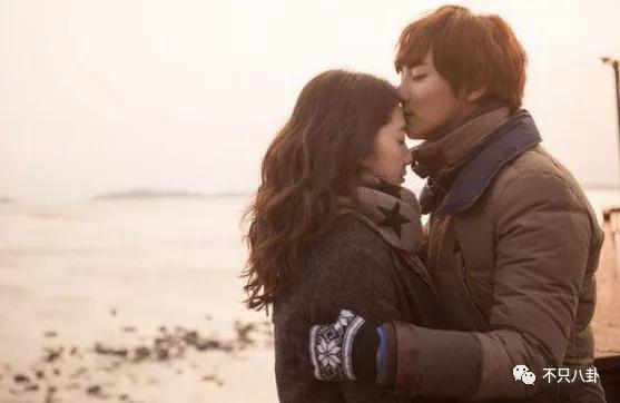 韓劇女神樸信惠竟然懷孕了？沒想到她和男友真的修成正果啦