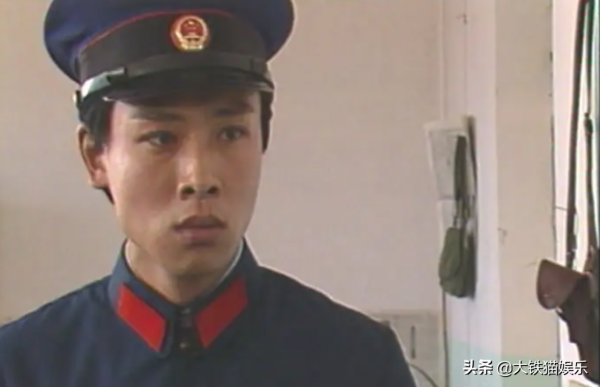 10大“海巖男郎”今昔顏值對比:有人中年成油王,有人改名又變臉 10大“海巖男郎”今昔顏值對比:有人中年成油王,有人改名又變臉