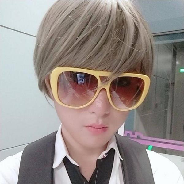 著名導演炮轟賈玲：你和張小斐只顧著掙錢，沒有絲毫同情心