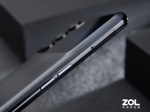 天璣1200加持的全能輕旗艦!OPPO K9 Pro圖賞 天璣1200加持的全能輕旗艦!OPPO K9 Pro圖賞