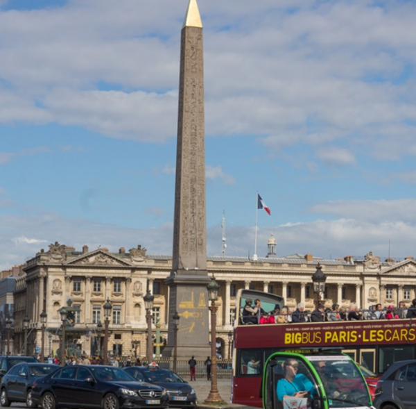 這對方尖碑原本是一對，為何一個在埃及，另外一個聳立在法國