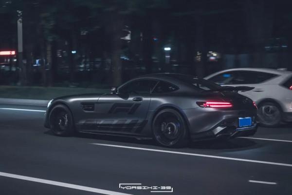 油耗堪比納智捷的梅賽德斯-AMG GT,兩天一箱98你受得了嗎? 油耗堪比納智捷的梅賽德斯-AMG GT,兩天一箱98你受得了嗎?