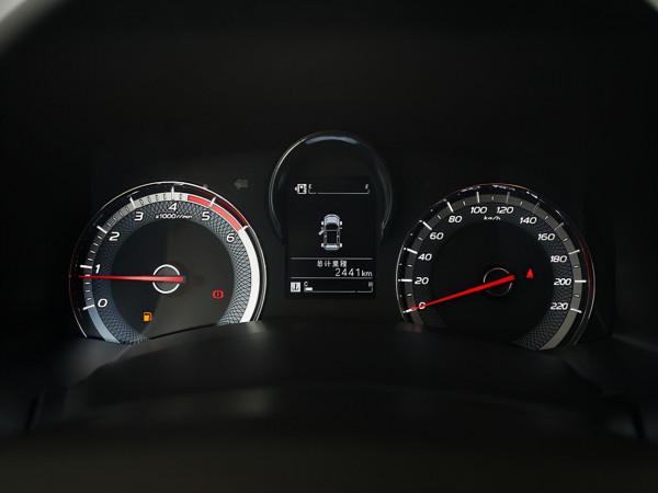 8.48萬的創富皮卡 2022款江西五十鈴經典瑞邁