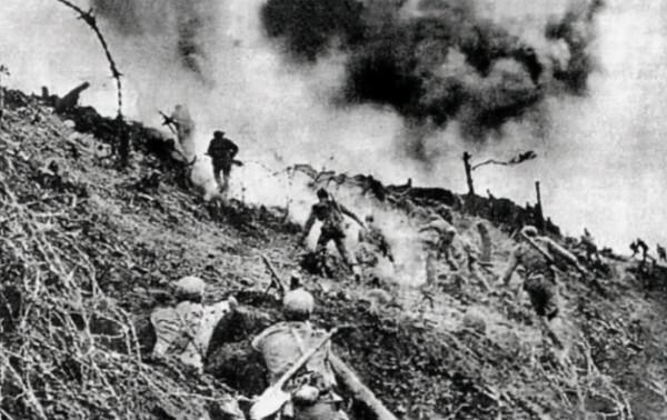 抗美援朝，18歲小戰士孤身一人打退美軍9次衝鋒，擊斃30名美軍