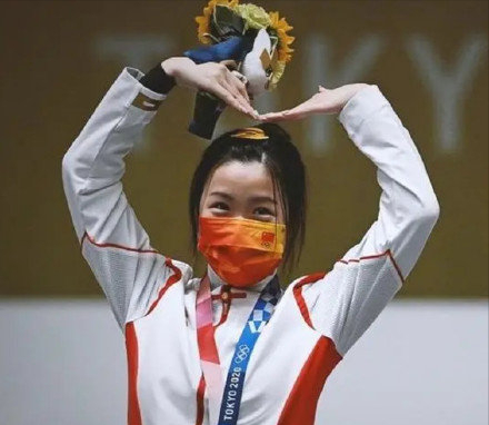 楊倩被黑事件再次升級,農村父母也深受其害,網友:勸你善良 楊倩被黑事件再次升級,農村父母也深受其害,網友:勸你善良