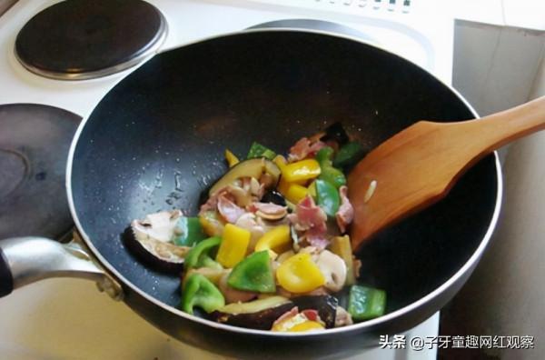 烏干達黑美人遠嫁中國,十級中文教網友中國菜,三個月漲粉兩百萬 烏干達黑美人遠嫁中國,十級中文教網友中國菜,三個月漲粉兩百萬