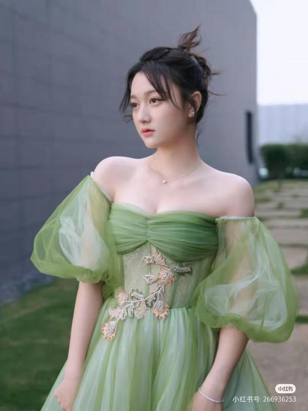 還記得《二十不惑》裡的大寶董思怡嗎?她瘦下來竟然這麼美 還記得《二十不惑》裡的大寶董思怡嗎?她瘦下來竟然這麼美