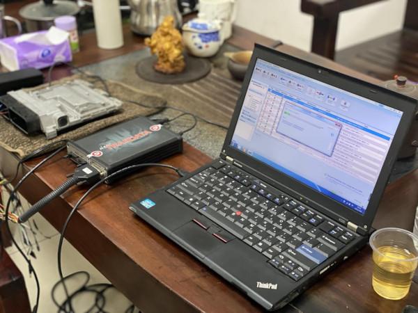 274匹!賓士E260L 1.8T 刷ECU動力 效能超越原廠E300L 274匹!賓士E260L 1.8T 刷ECU動力 效能超越原廠E300L