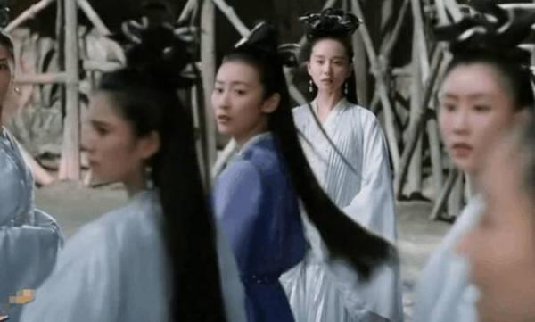 盤點影視劇中的那些雷人造型,好好的劇情變成表情包 盤點影視劇中的那些雷人造型,好好的劇情變成表情包