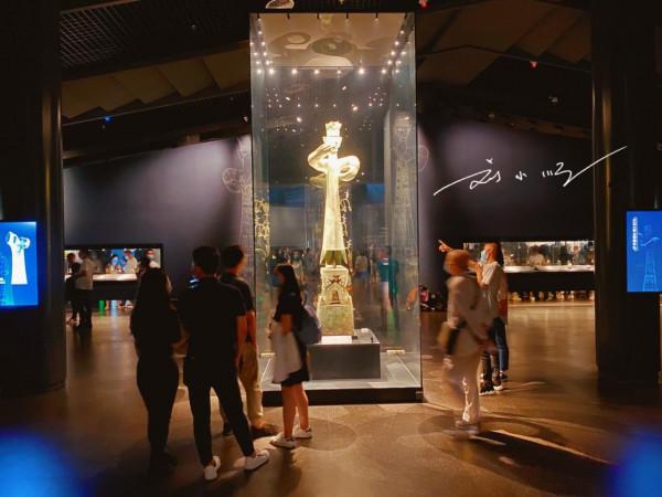 三星堆博物館標誌性文物，被譽為世界銅像之王，仍有許多未解之謎