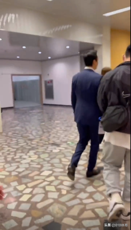 社交牛逼症!全紅嬋追星男神陳偉霆,自來熟講粵語,王涵:紅姐你去哪 社交牛逼症!全紅嬋追星男神陳偉霆,自來熟講粵語,王涵:紅姐你去哪