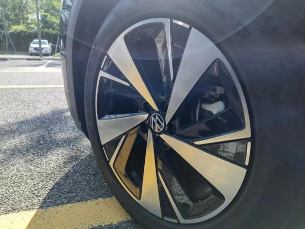 “德味”純電+7座大空間！大眾ID.6 X能挑戰Model Y嗎？