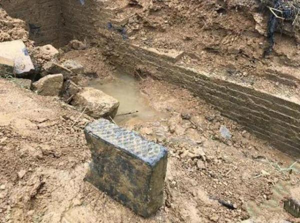 梁莊王墓數次被盜未遂,後出土文物5300件,盜墓賊無語了 梁莊王墓數次被盜未遂,後出土文物5300件,盜墓賊無語了