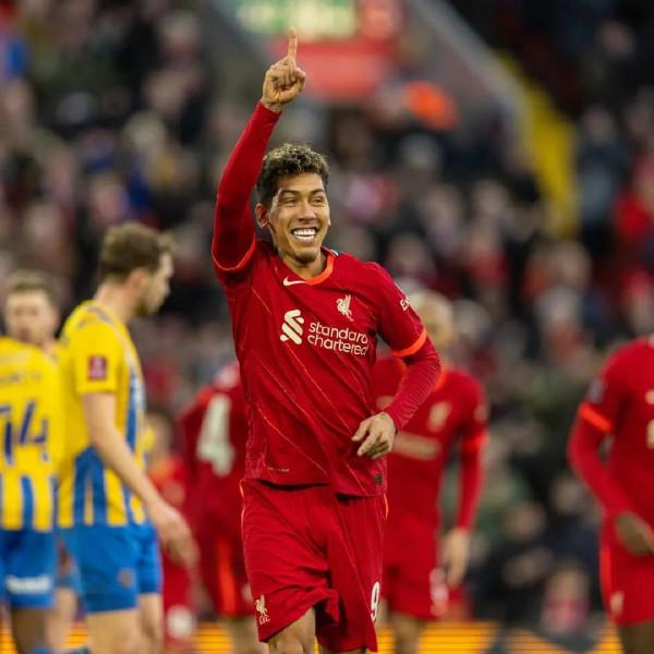 逗妹吐槽：克萊：庫裡你看看，我剛復出就能扣！庫裡：羨慕