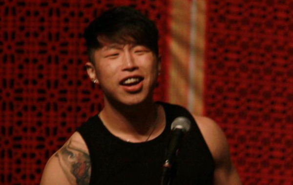 曹雲金演出時打過岳雲鵬？大鬧生日宴後，燒餅為何會想跟著離開？