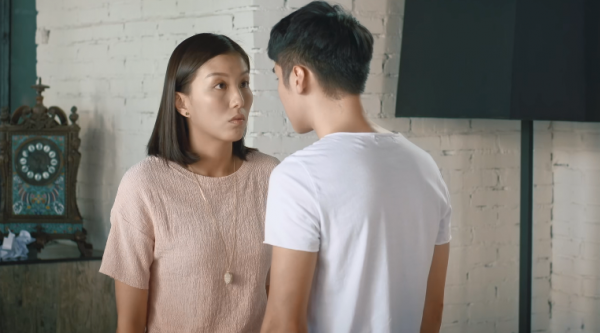 《山村老屍》導演新作，鬼後羅蘭加持，卻依然擺脫不了爛片的命運