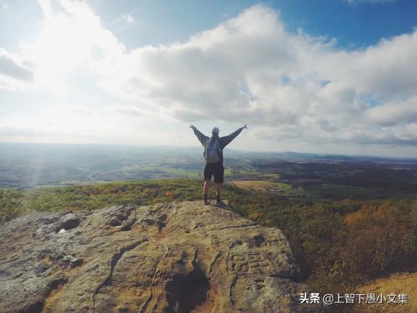 關於行走的各種問題,有位神經科學家專門寫了本硬核科普書來解答 關於行走的各種問題,有位神經科學家專門寫了本硬核科普書來解答