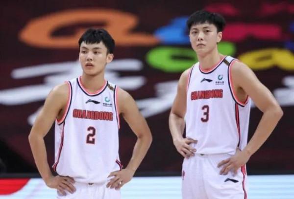 阿旺首秀,捱罵四人組各顯神通,廣東四人上雙勝四川喜迎五連勝 阿旺首秀,捱罵四人組各顯神通,廣東四人上雙勝四川喜迎五連勝