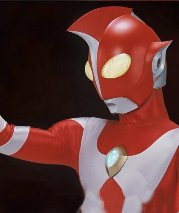 十二星座專屬代表奧特曼，白羊熱情，雙子自信，射手率真