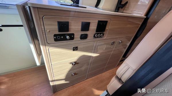 核載五人，福特新款大家庭大容量