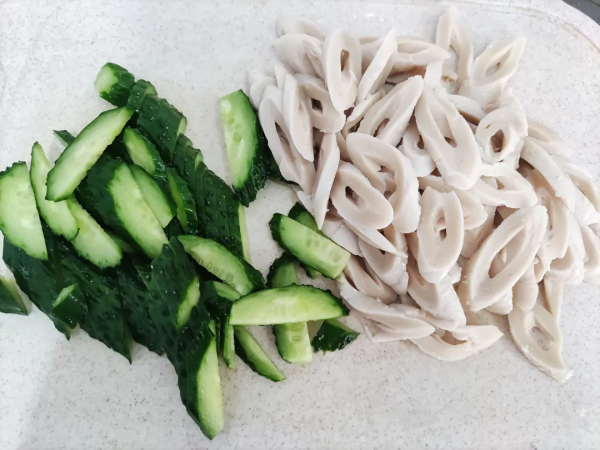 成本不到3元的麵筋,這樣做一下,美味又健康,比烤著吃香多了 成本不到3元的麵筋,這樣做一下,美味又健康,比烤著吃香多了