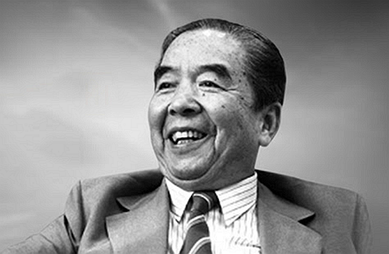 80年鄧小平力排眾議，同意用商人名字命名飯店：共產黨人要講人情