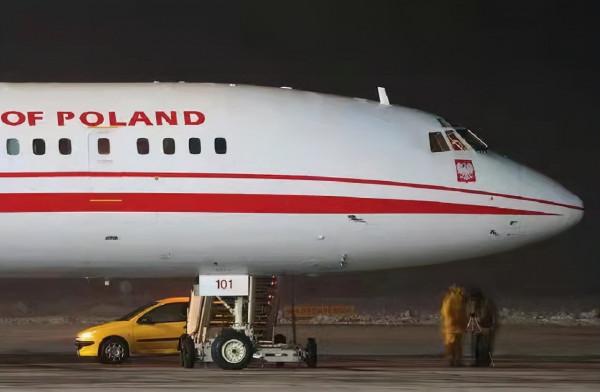 2010年，波蘭總統專機在俄墜毀，89名高官全遇難，兩國陷入口水戰