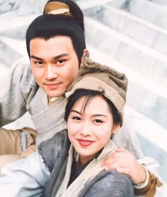 圈中4位酒窩帥&OpenCurlyDoubleQuote;大叔&rdquo;，迷人、耐老、有辨識度，小鮮肉們比不了