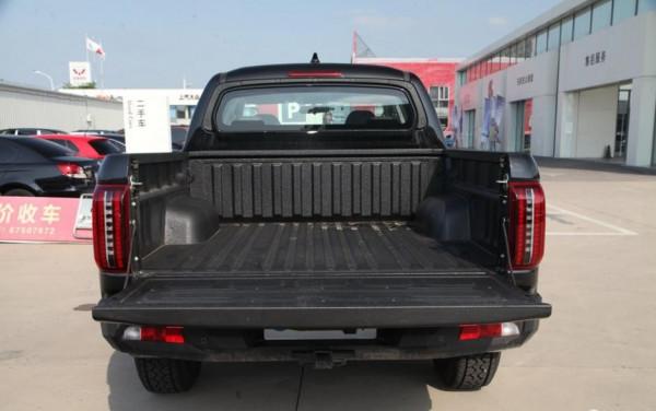 把能造的都造好,江淮續推悍途新增車型,增加了前絞盤、涉水喉 把能造的都造好,江淮續推悍途新增車型,增加了前絞盤、涉水喉