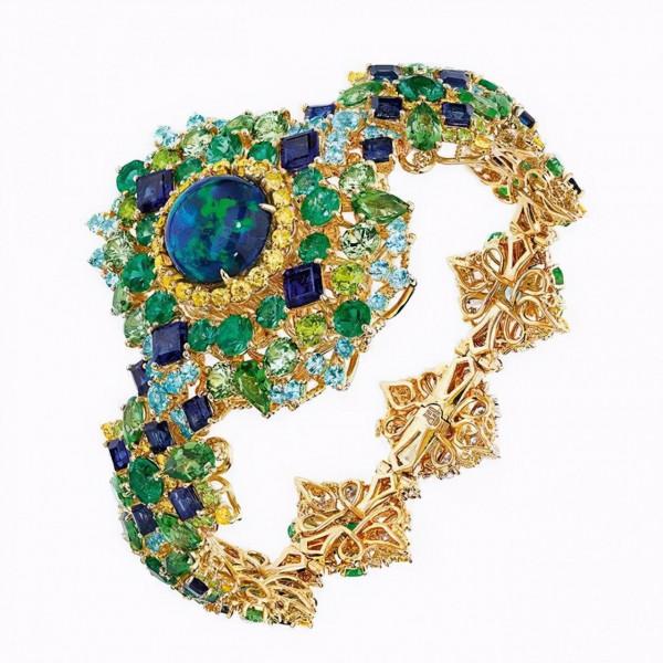 全球限量三枚的戒指最大的一枚卻在章子怡手上,真壕 全球限量三枚的戒指最大的一枚卻在章子怡手上,真壕