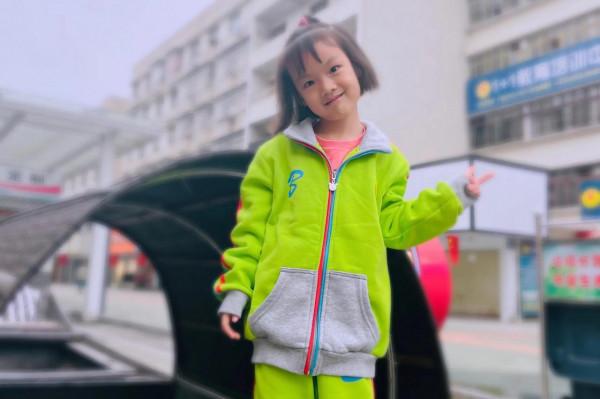 上了幼兒園，機靈調皮的女兒天天被同學欺負，這次我讓她打回去