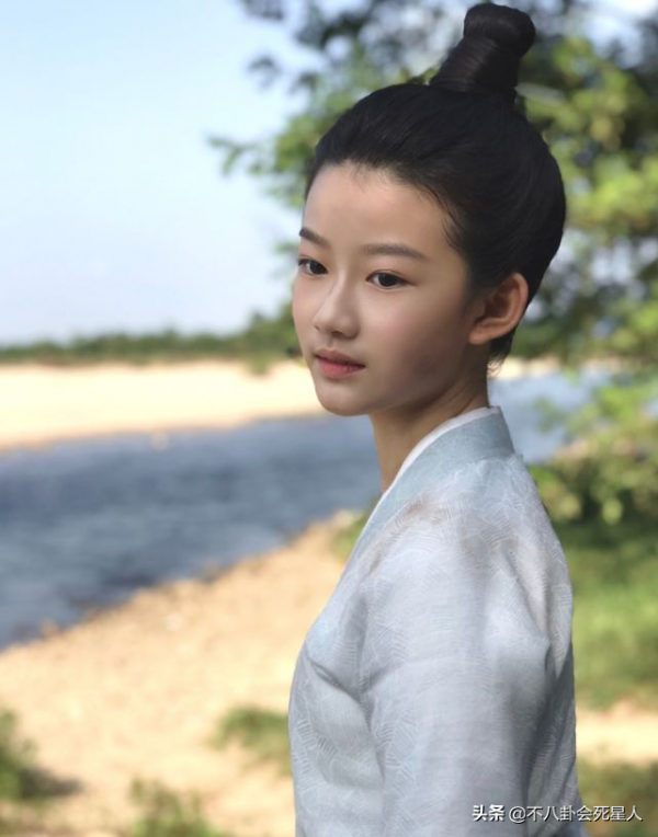 被禁止整容的5位童星，小時候驚為天人，步入青春期後各有千秋