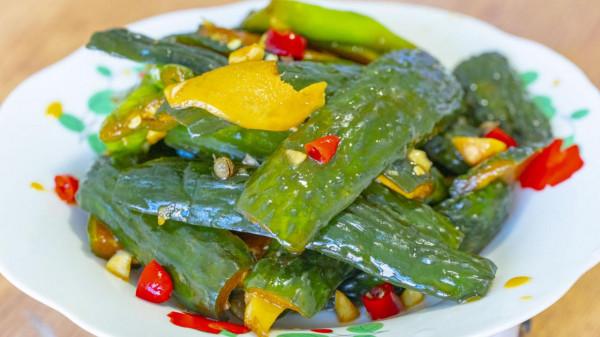 12道家常菜的做法，6熱菜，4冷盤，2湯，簡單易學，適合上班族