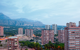 華麗家族：擬對南江機器人提供3200萬元財務資助及相應利息實施展期