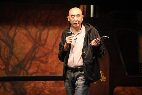 蕭曼譯本《小王子》！值得讀的經典