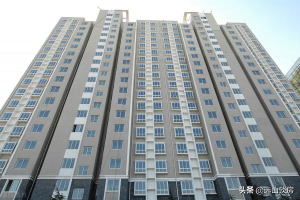 三四線城市的&OpenCurlyDoubleQuote;棚改戶&rdquo;，家裡&OpenCurlyDoubleQuote;窮&rdquo;得只有樓，跟風炒房害了誰？