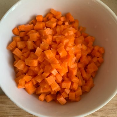 最讓孩子停不下筷子的竟然是無米炒飯（花椰菜）