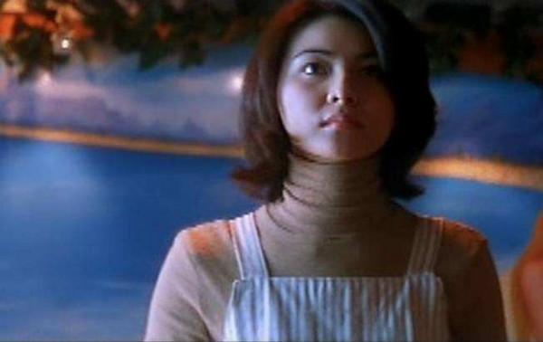 蒙嘉慧鄭伊健:日本閃婚,酒席只有7桌,每桌放一個平板看婚紗照 蒙嘉慧鄭伊健:日本閃婚,酒席只有7桌,每桌放一個平板看婚紗照